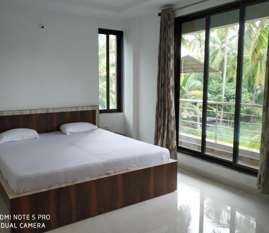 The Mangrove Hotel Achra Exterior foto